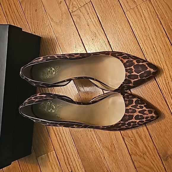 Vince Camuto Leopard Printed Heel d'orsay Pumps 8.5 - Picture 9 of 9